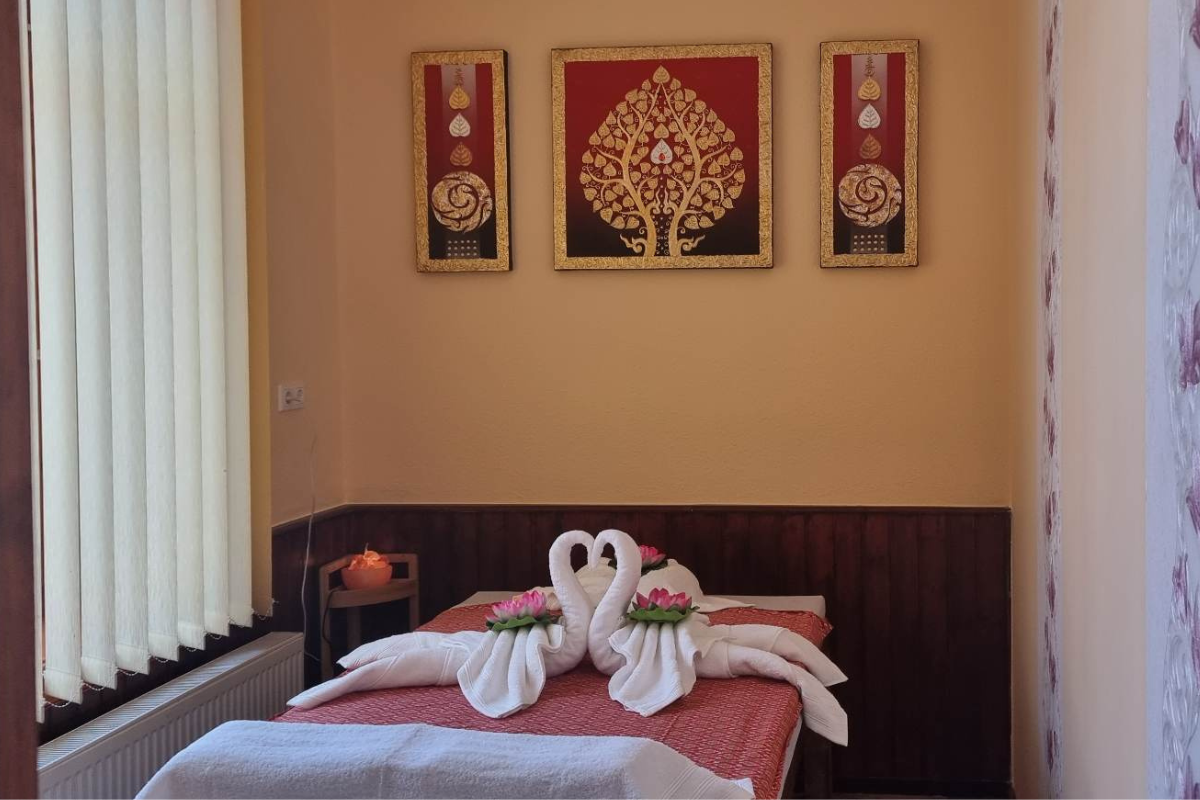 kinnaree thai massage